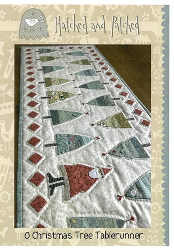 Anleitung O Christmas Tree Table Runner Anni Downs Hatched and Patched